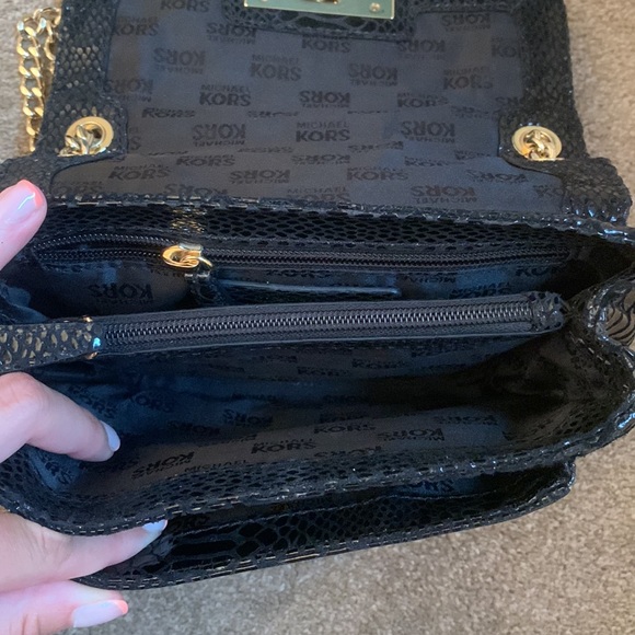 Authentic Michael Kors Crossbody Bag - Picture 7 of 10